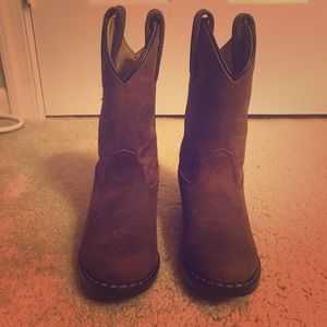 Only worn once leather boots